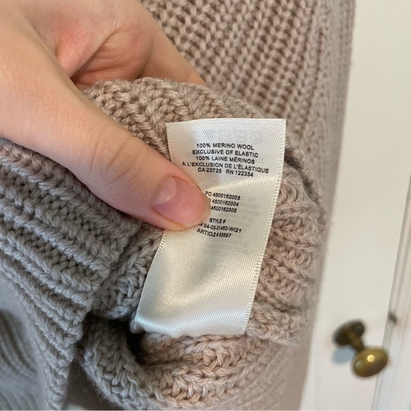 Aritzia Wilfred Montpellier Merino Wool Waist Turtleneck - Picture 6 of 6